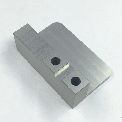 Partes de mecanizado de aluminio CNC personalizadas para el rendimiento