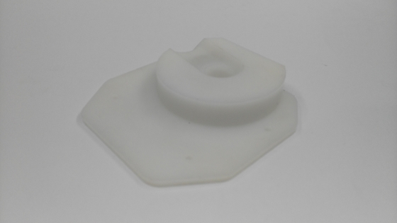 Mecanizado de precisión de piezas de plástico para aplicaciones de moldeo por inyección