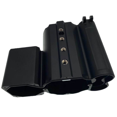 Piezas de metal de encargo del CNC que trabajan a máquina de aluminio y negro anodizado